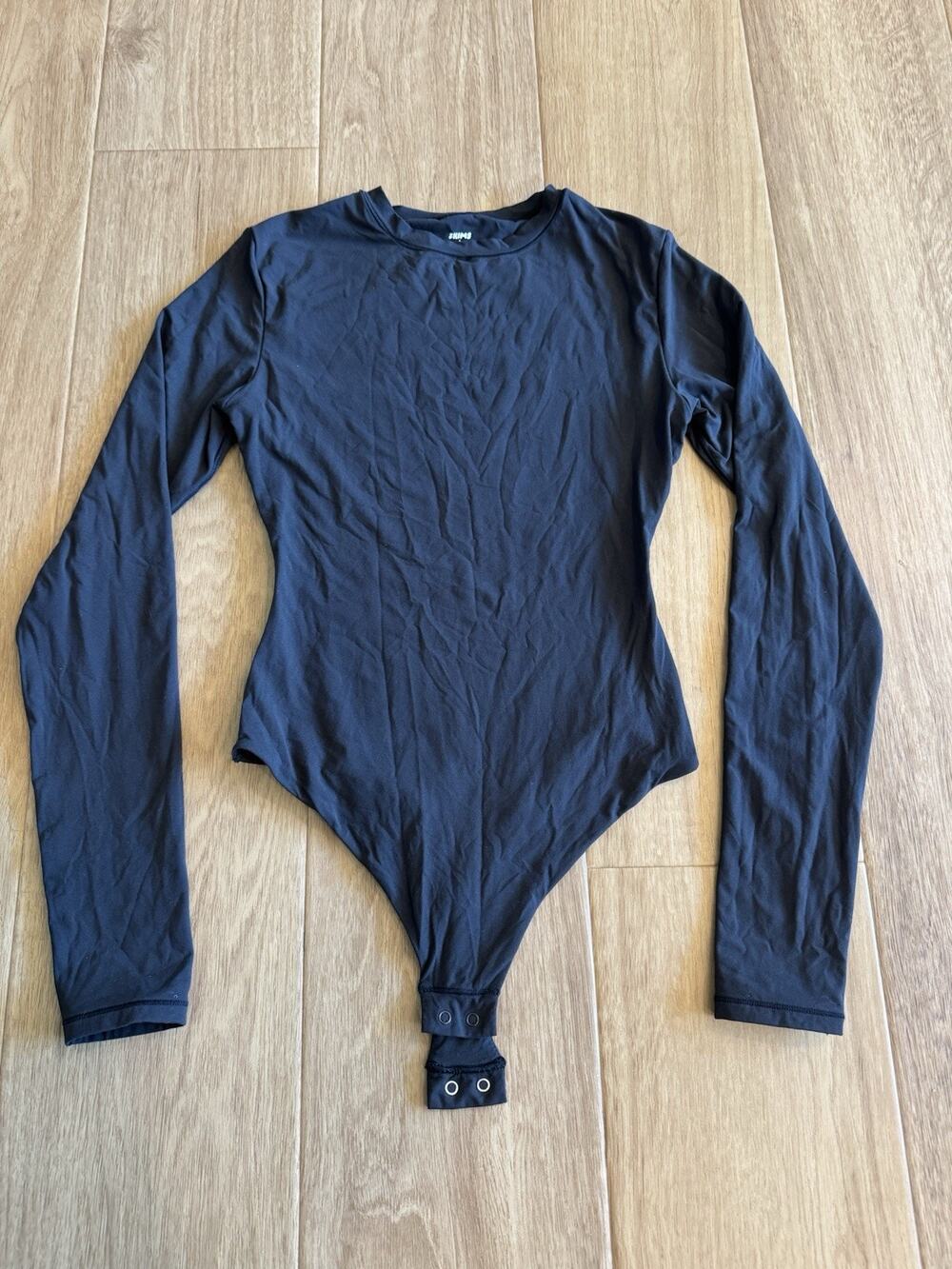 Skims Fits Everybody Crewneck Thong Bodysuit Black Small Long Sleeve